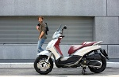 BEVERLY SPORT TOURING 350cc ie ABS/ASR